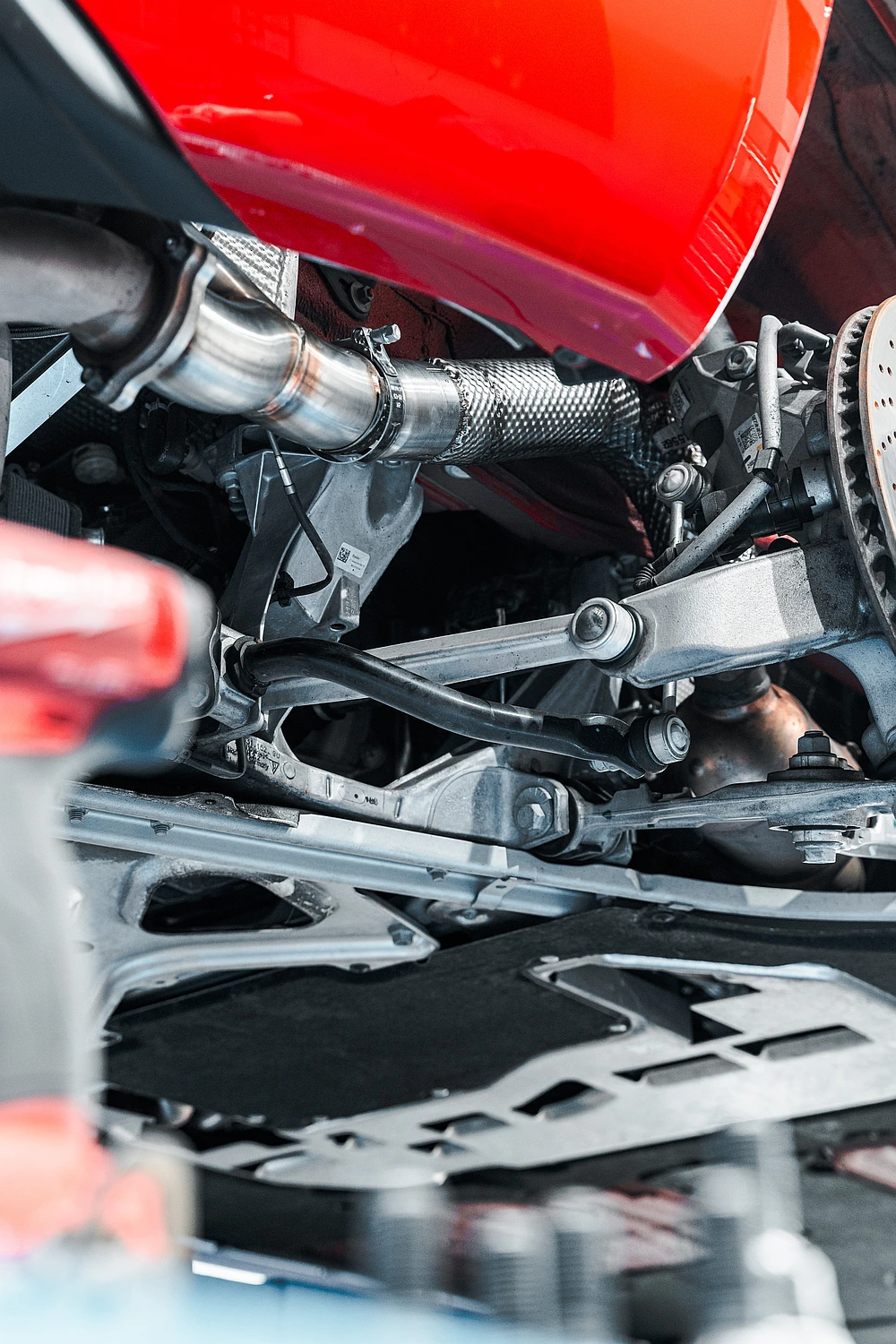 Porsche Cayman tuning sériového výfuku, servis v IAMWORK