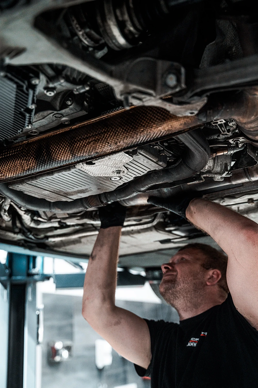 Porsche Cayman oprava těsnění motoru, servis v IAMWORK